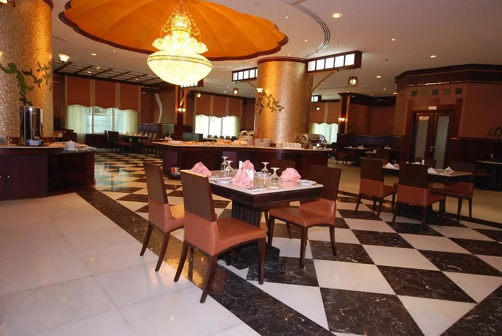 Al Bustan Tower Hotel Suites-1