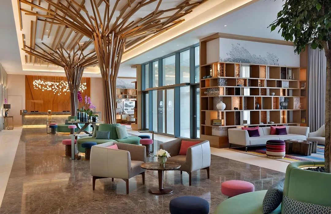 Doubletree By Hilton Sharjah Waterfront Hotel And Residences-1