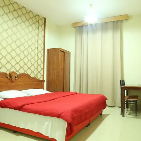 Emirates Plaza Hotel-2
