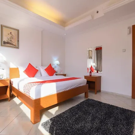 Mirage Hotel-2