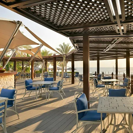Le Meridien Al Aqah Beach Resort-2